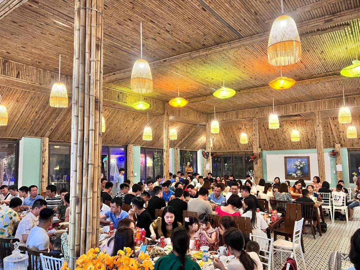 Minh Chau Beach Resort กว่างนิงห์ ภายนอก รูปภาพ