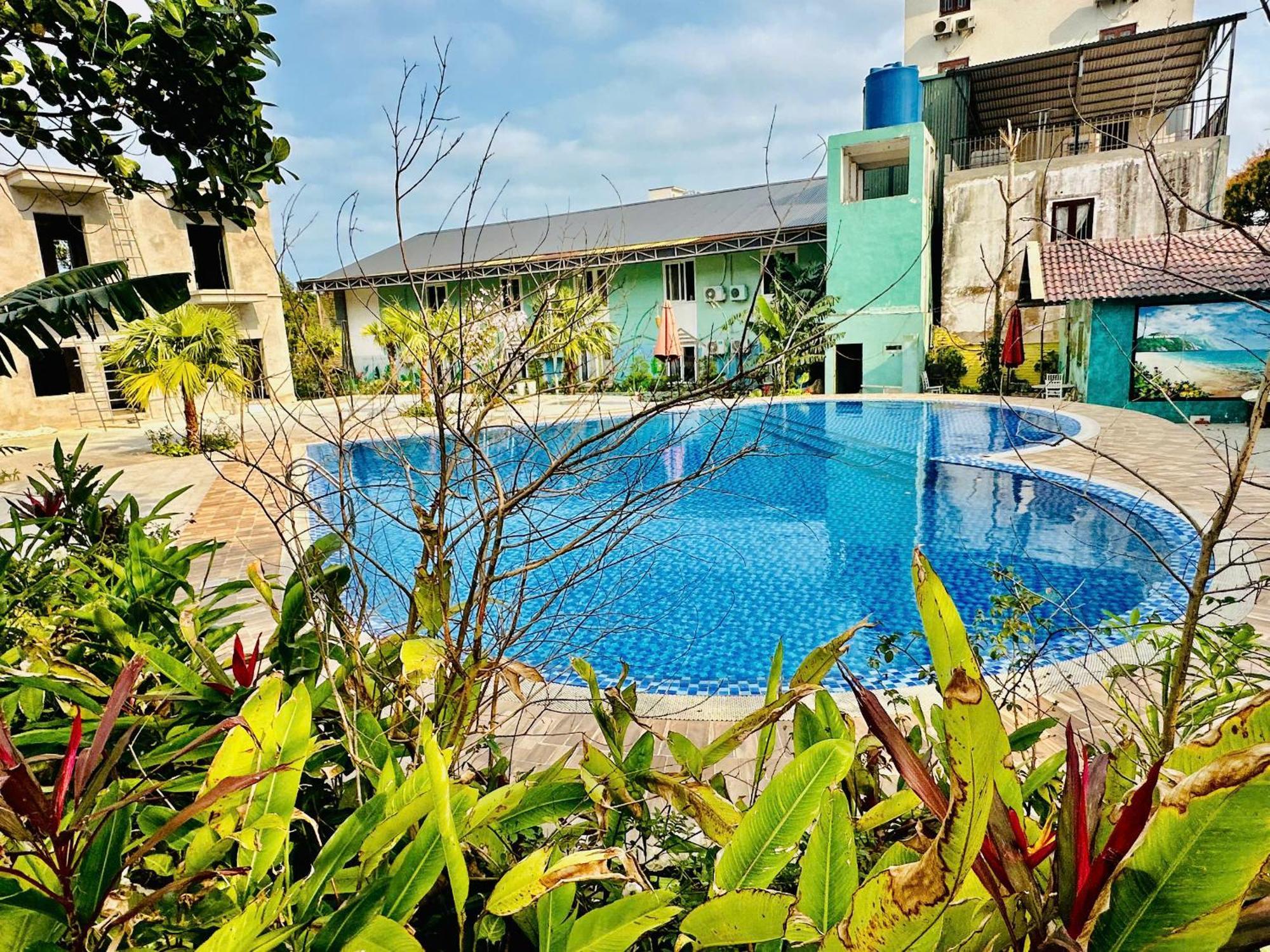 Minh Chau Beach Resort กว่างนิงห์ ภายนอก รูปภาพ