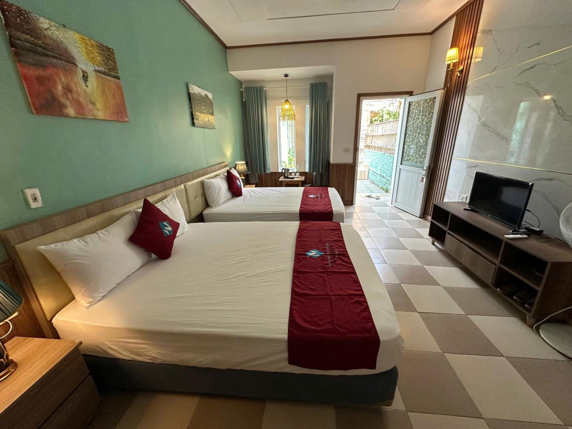 Minh Chau Beach Resort กว่างนิงห์ ภายนอก รูปภาพ