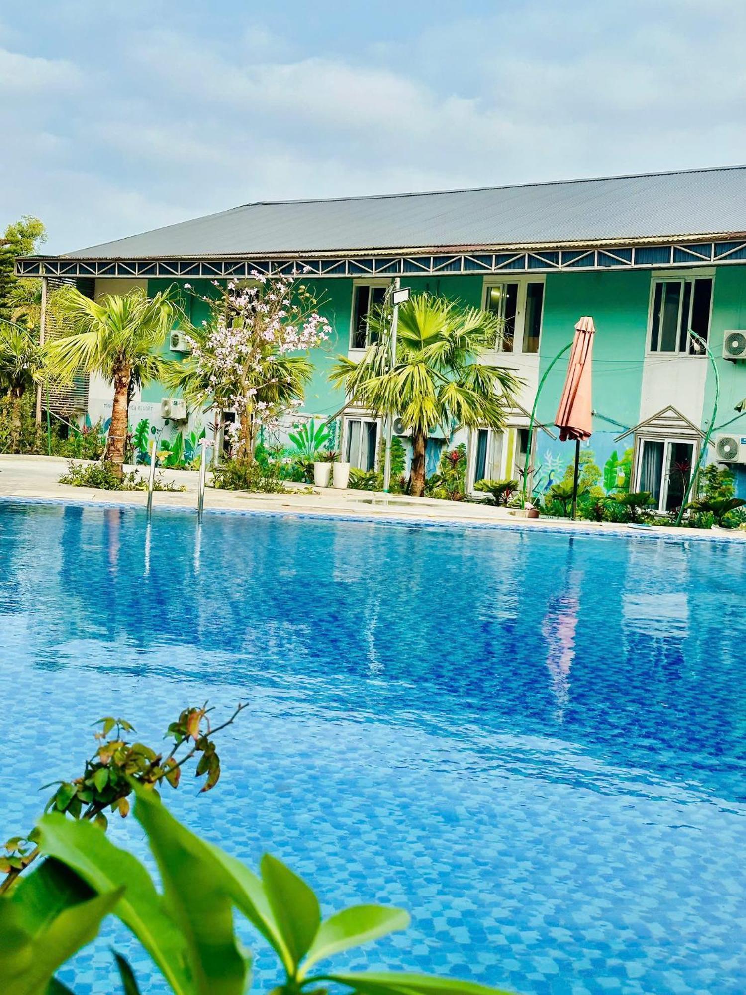 Minh Chau Beach Resort กว่างนิงห์ ภายนอก รูปภาพ